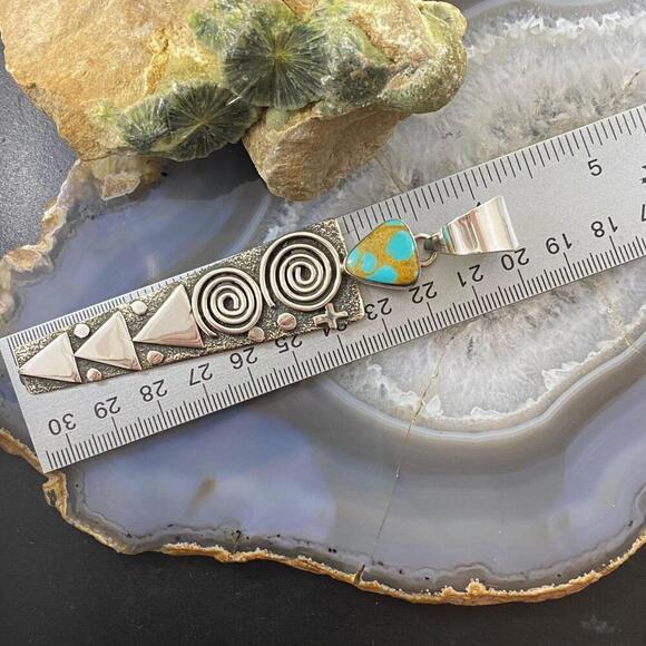Alex Sanchez Sterling Silver Turquoise Petroglyph Long Unisex Pendant - Picture 10 of 10
